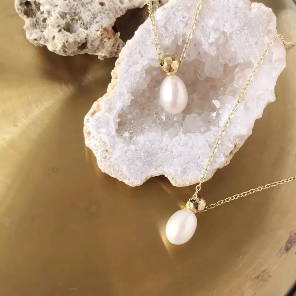 Inoxydable Femmale Perles Pour La Fabrication De Bijoux 18 carat 18k Gold Plated A Perfume Pearl Ball Necklace