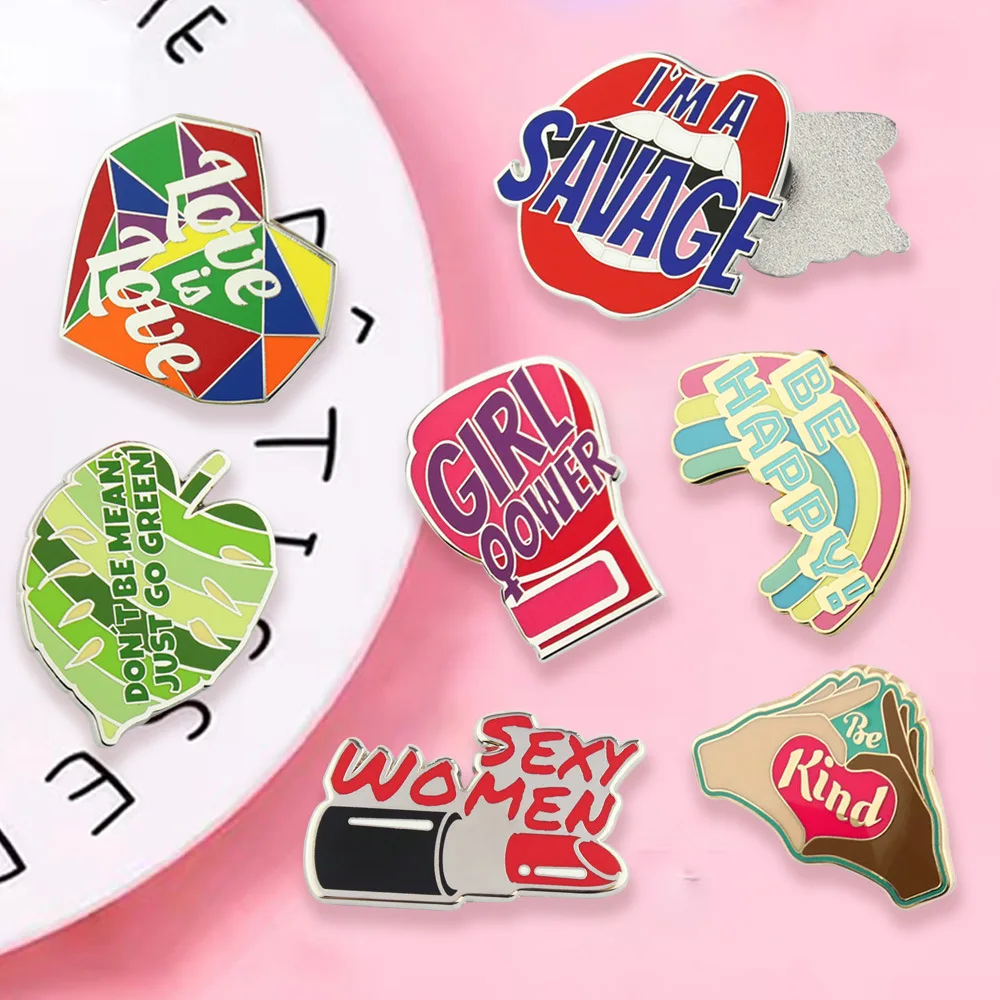 High Quality Free Sample Metal Hard Enamel Lapel Customized Pin Badges