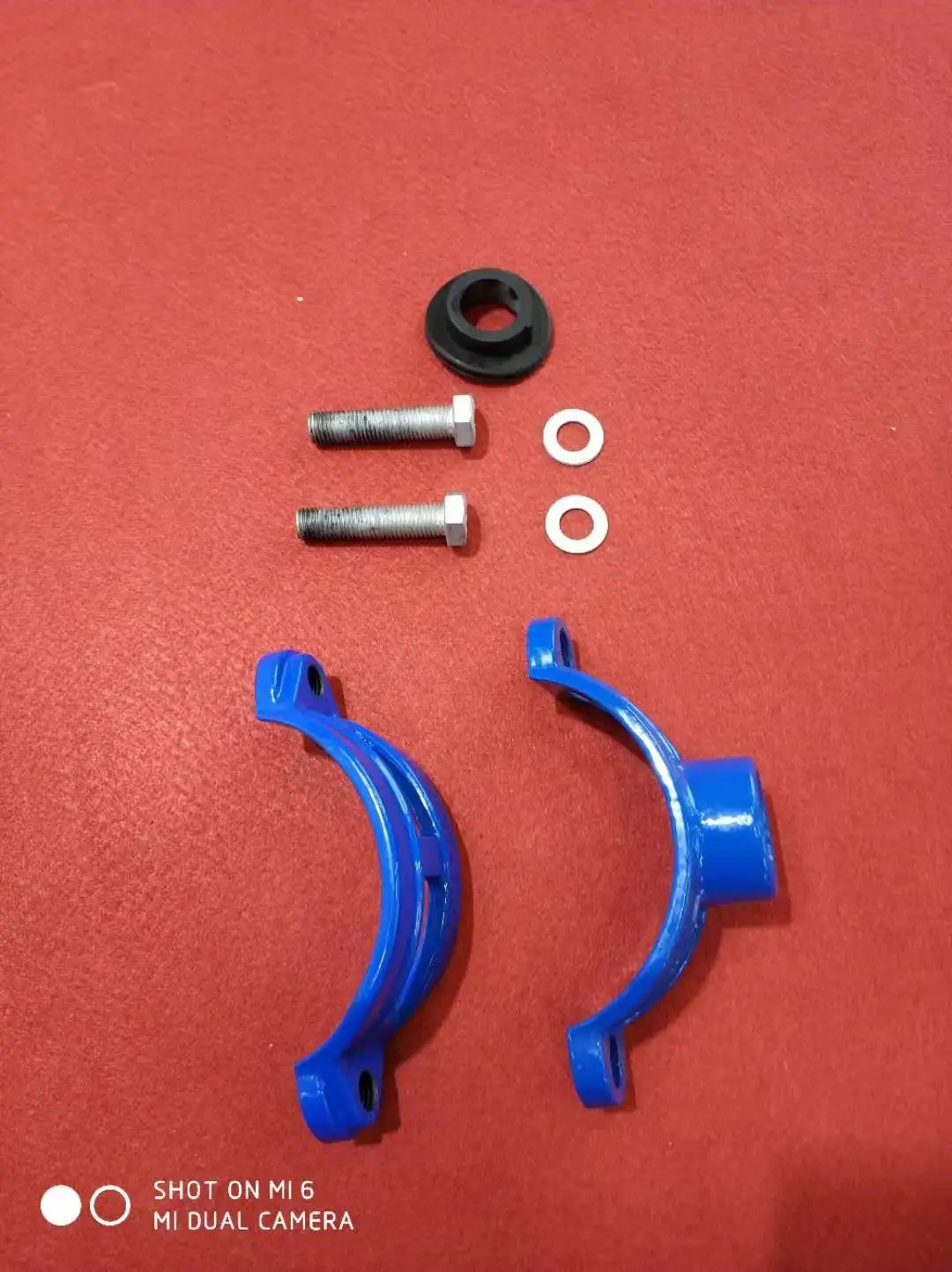 Cast Iron DN100 tapping Saddles Service Saddle for Steel Pipe