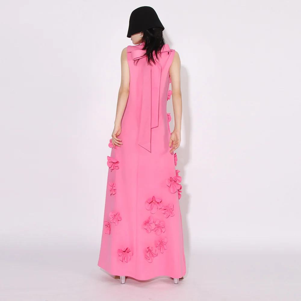 TWOTWINSTYLE 2024 New Socialite Style Three-Dimensional Flower Design Stand Collar Sleeveless Knee-Length Dress