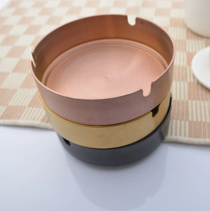 Custom logo Pink Stainless Steel Metal Ashtray 10cm Round colored tobacco jar cigar ashtray for bar KTV Hotel