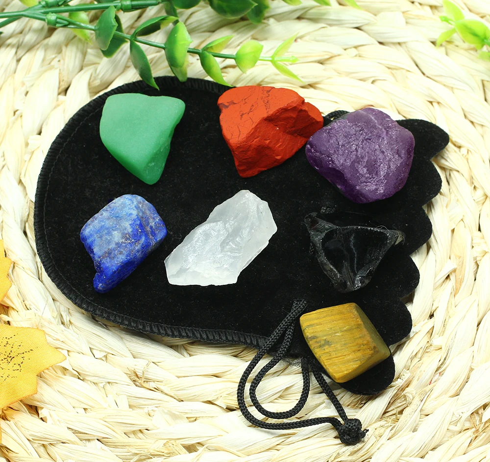 Whosale Natural Crystal Tumble Rough Gemstone Crystals Healing Stone 7 Chakra Engraved Reiki Set With Cheap Price