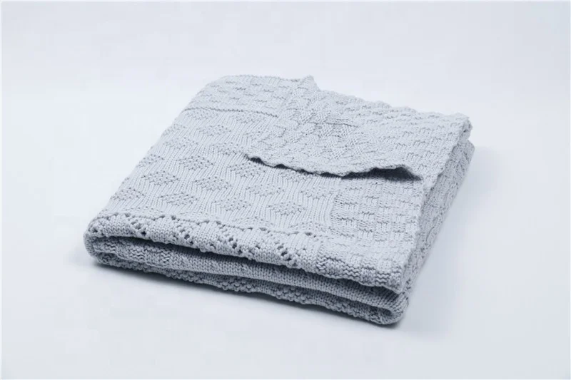 High quality cozy organic 100% cotton handmade knitted blanket