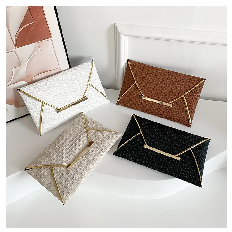 2024 New Spring Unique Fashion Wholesale Pu Leather Designer Women Envelope Bags Ladies Clutch