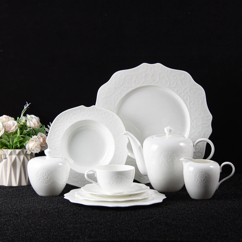 Royal Ware Embossed Rim Flower Shape Porcelain White Bone China Catering Dish Soup Plate Set Restaurant Ceramic Dinner Plate Set