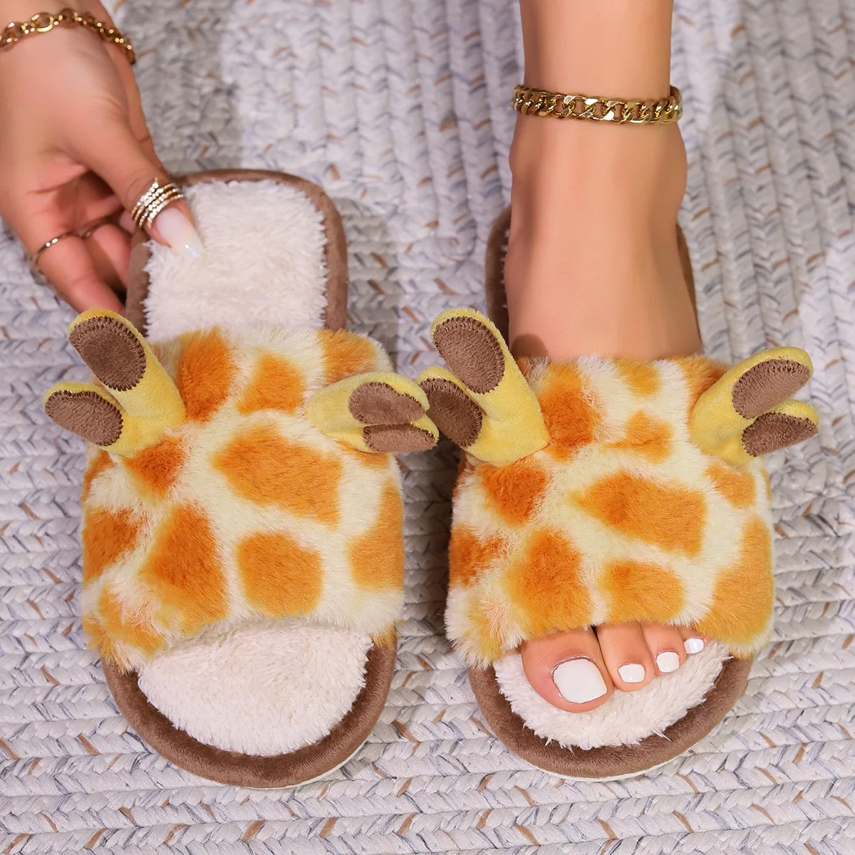 Coral Fleece Slides Slippers Flats Fluffy Home Slides Shoes Women Slides Slippers In Stock