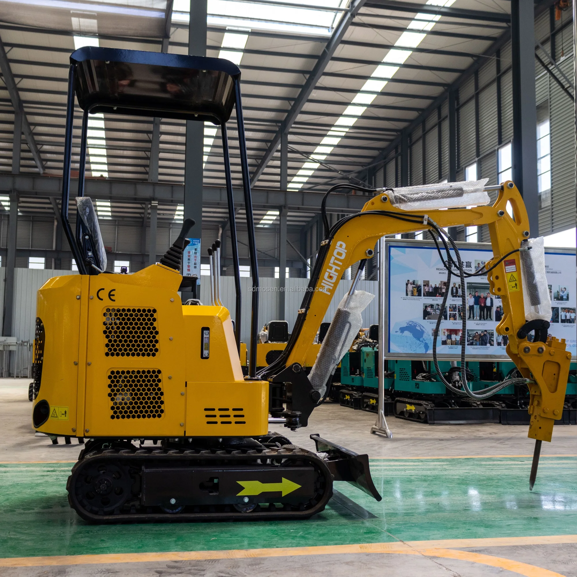 Mini excavator factory price kubota excavators machine mini excavators 1.5 ton micro digger for sale