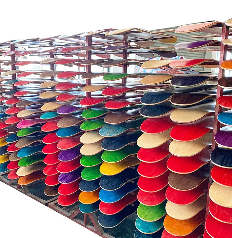 Keepeak China Factory Wholesale 1705 Model High Quality Maple Wood For Kids Skateboard