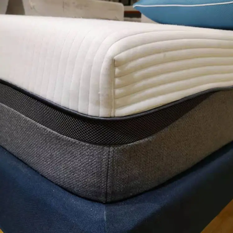 Bed Protection Pad Soft and Comfortable Waterproof Mattress Protector Zippered Jacquard Mattress Cover