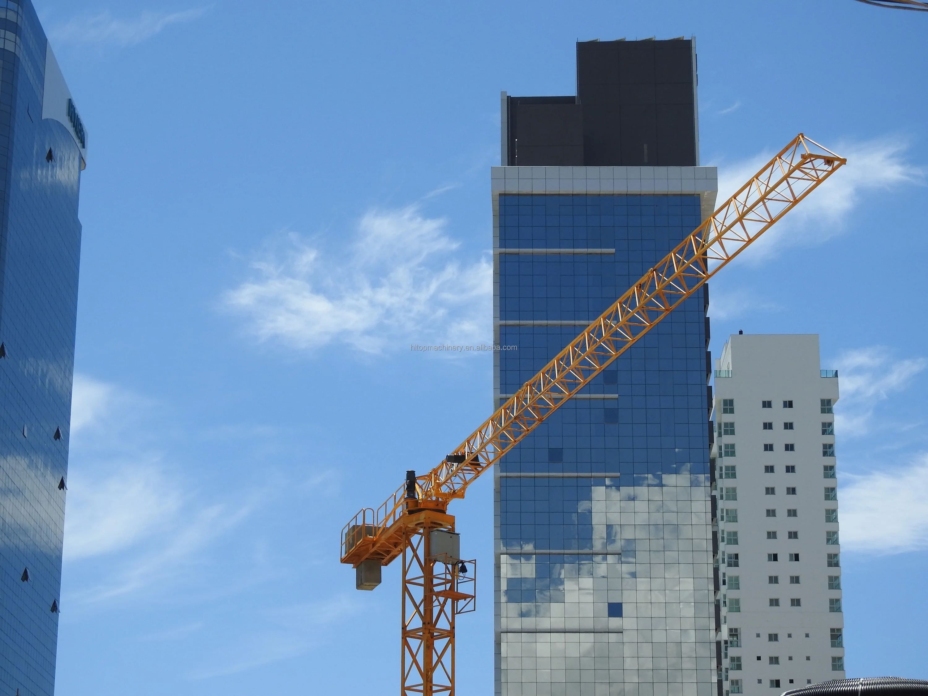 tailored designed TOWER CRANE FLAT TOP HT2510, 2.5 TON CAPACITY  Internal climbing Type Hot sales in Brazil
