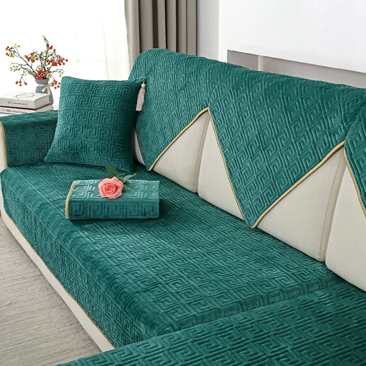 Factory direct sales winter plush sofa cushion living room sofa cushion non-slip sofa cover