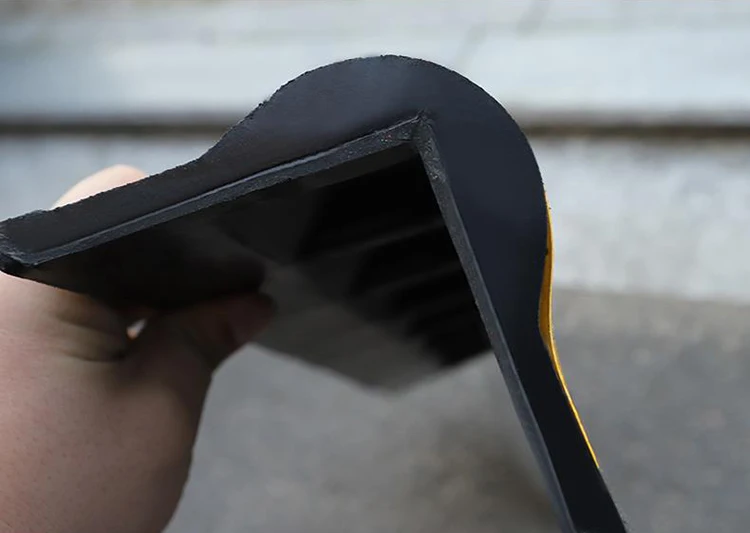 Highly visible Factory warehouse Parking lot Garage column 1500mm super Long flexible Rubber corner guard wall corner protector