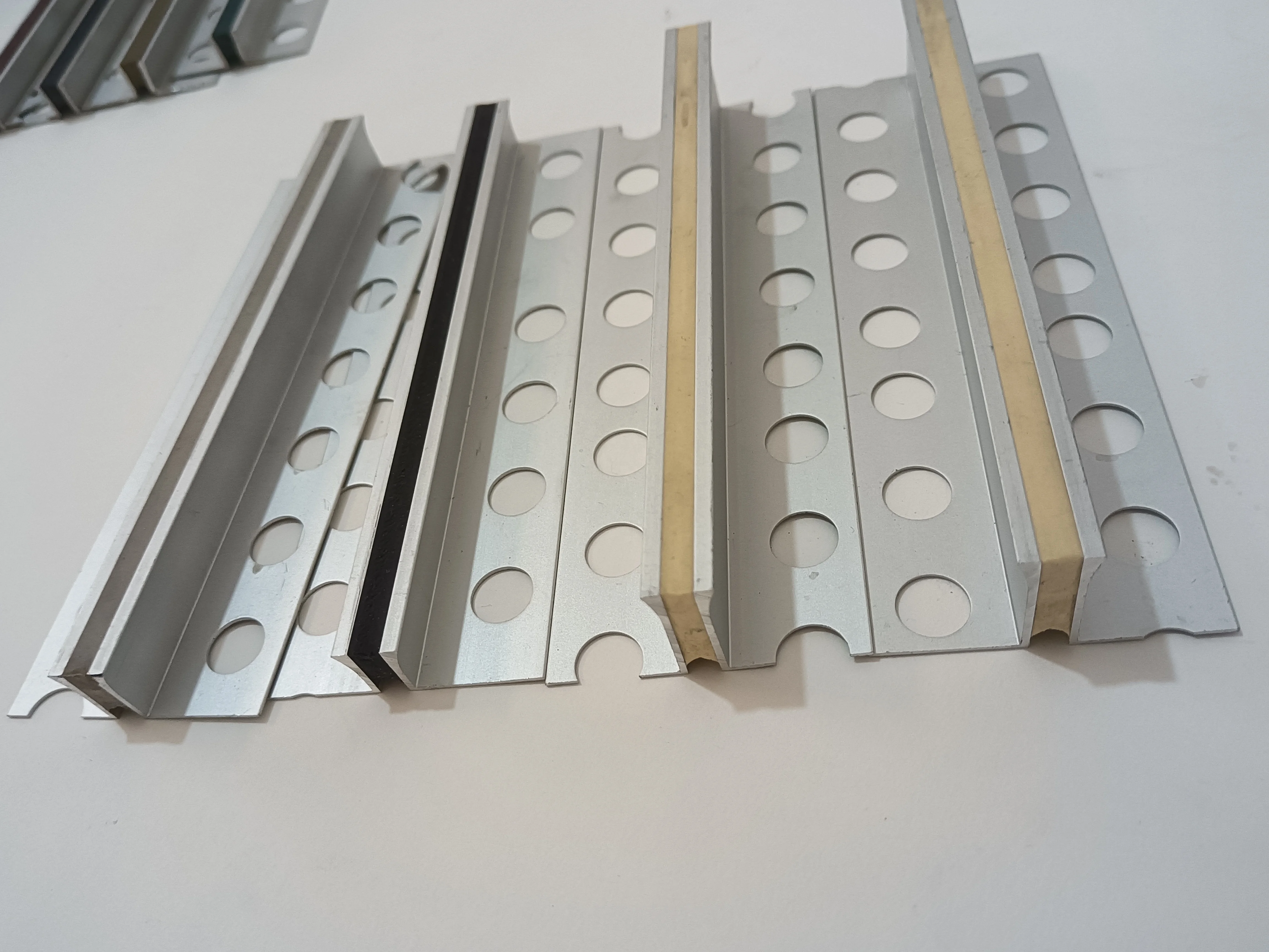 Decorative Aluminum Tile Transition Expansion Joint Cover Strip Movement Joints