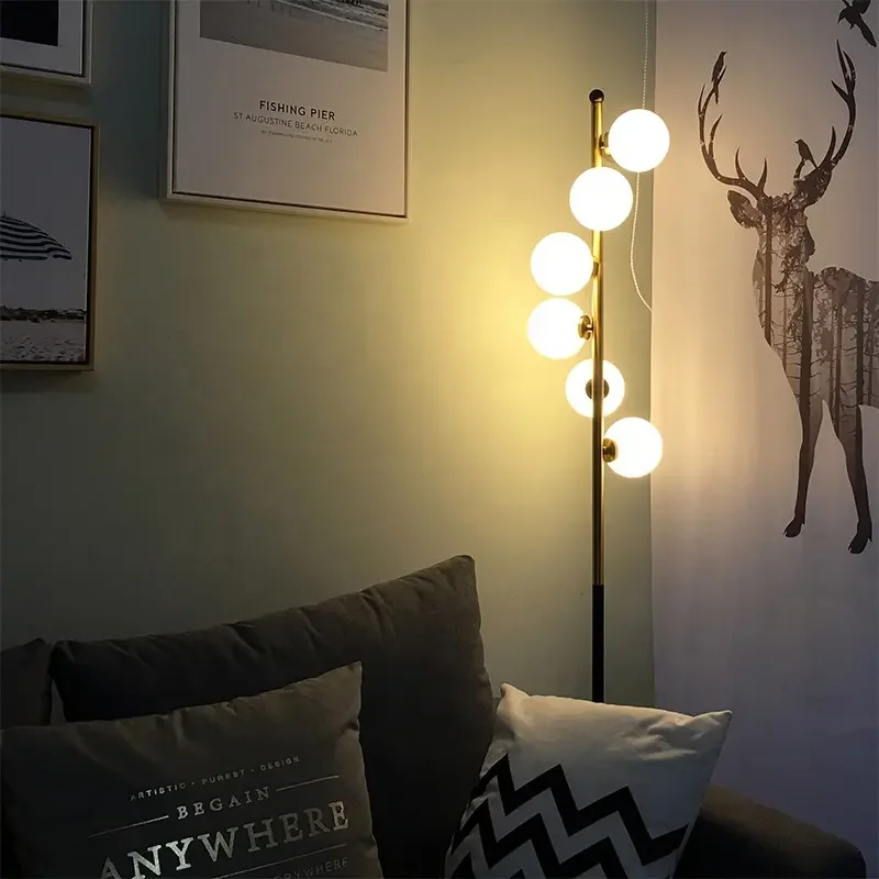 High Quality Hotel Villa Bedroom Bedside Standing Light Giraffe Glass LED Floor Lamp