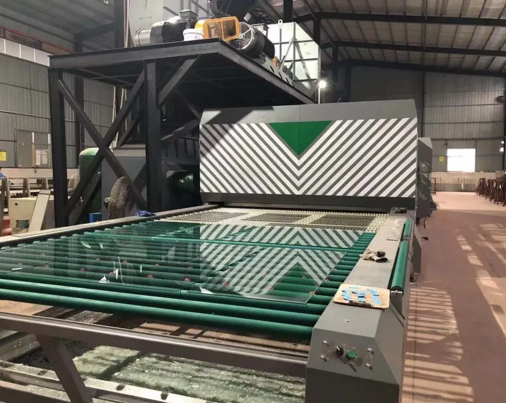 
 Новая печь для закаливания плоского стекла PXCA2436  