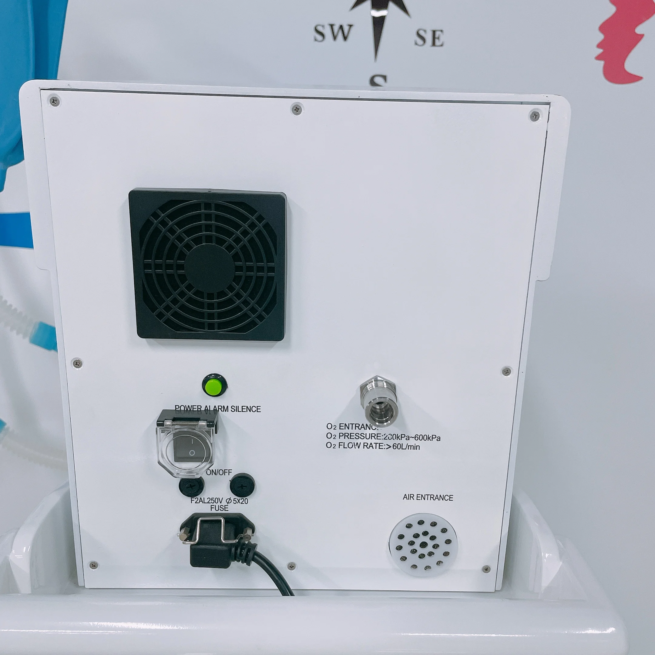 ICU breathing apparatus Medical Equipment Respiratory machine Oxygen Therapy Breathing Machine