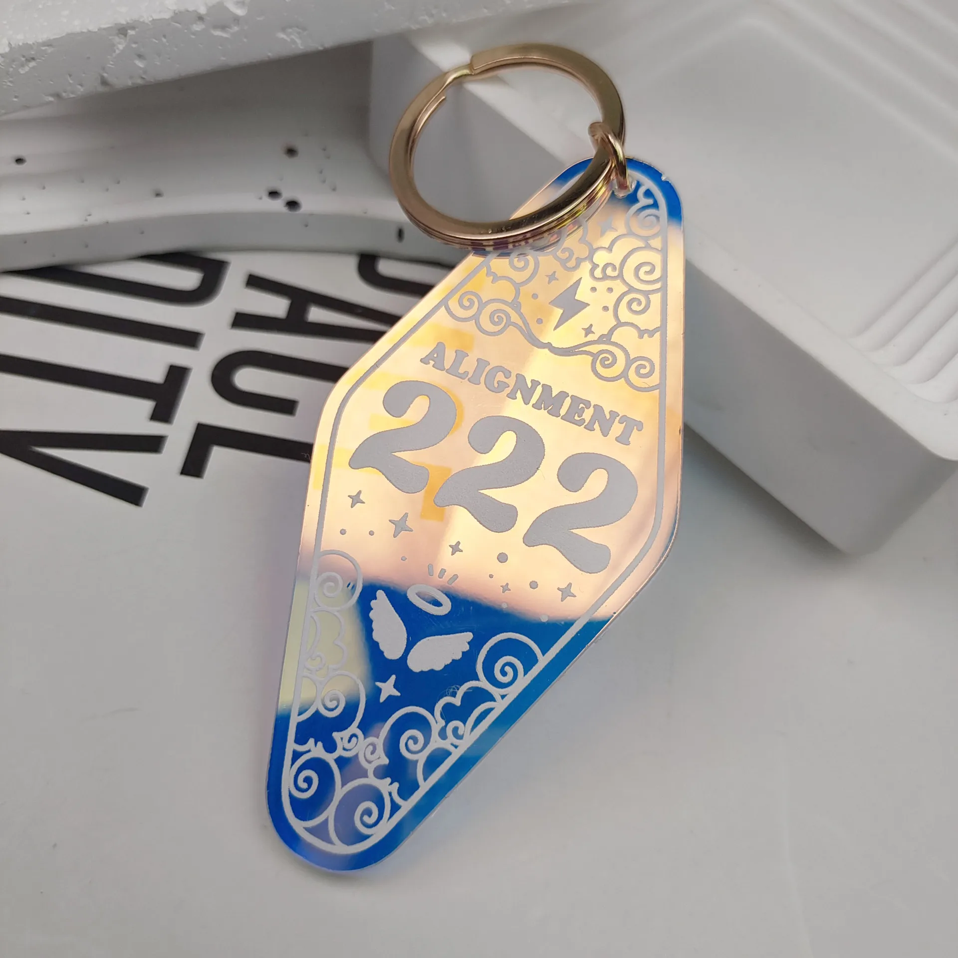 Custom Logo Diamond-Shaped Acrylic Number Key Holder Key Tag Hotel Motel Key Chain Accessories