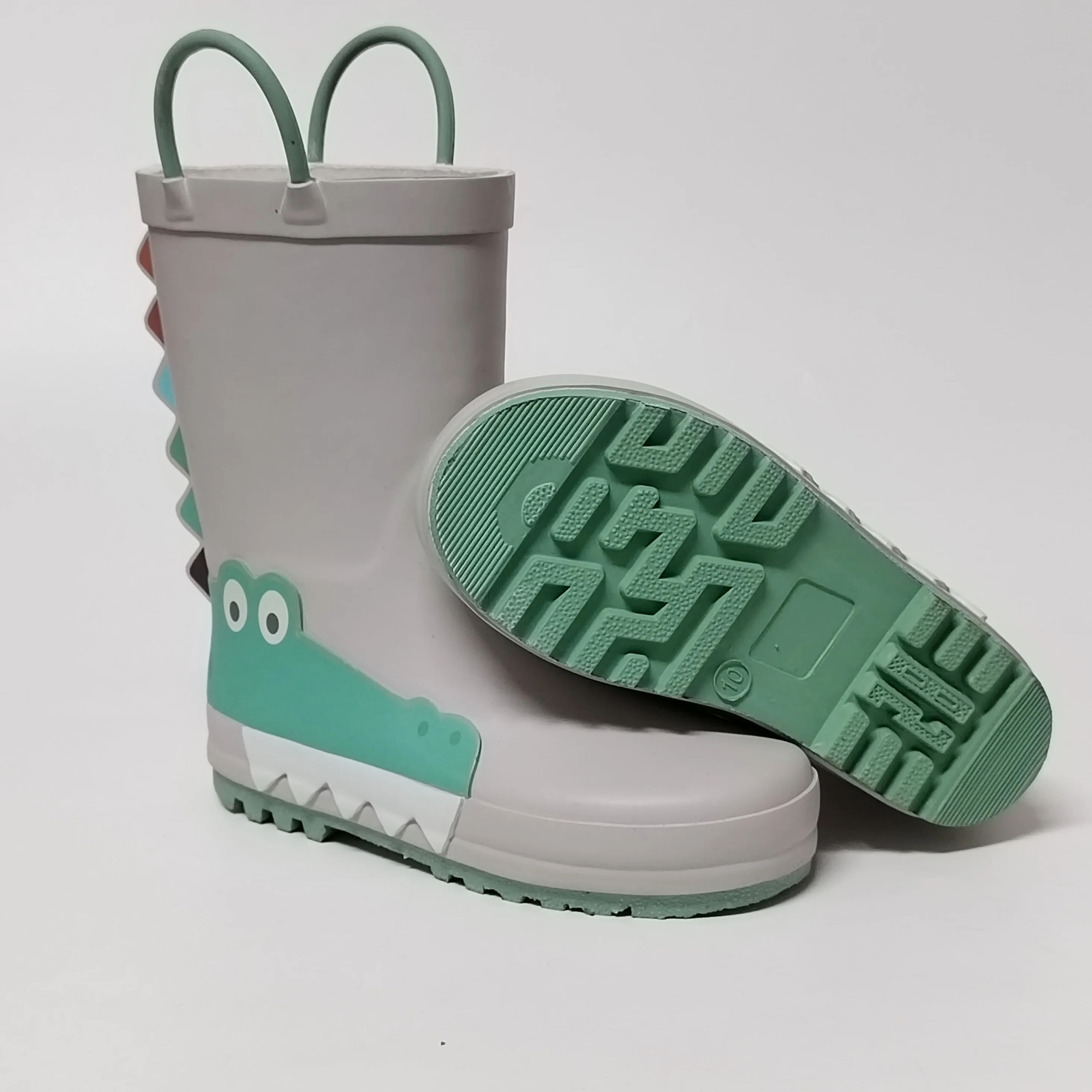factory customized 3D Crocodile 100% waterproof rubber rain boots for children