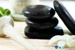  Набор из натурального базальтового массажа для лица с горячим