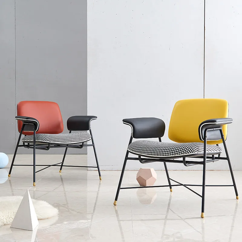Modern Living Room Italian Designer Lounge Chair Velvet Metal Frame Armchair Hotel leisure accent chair