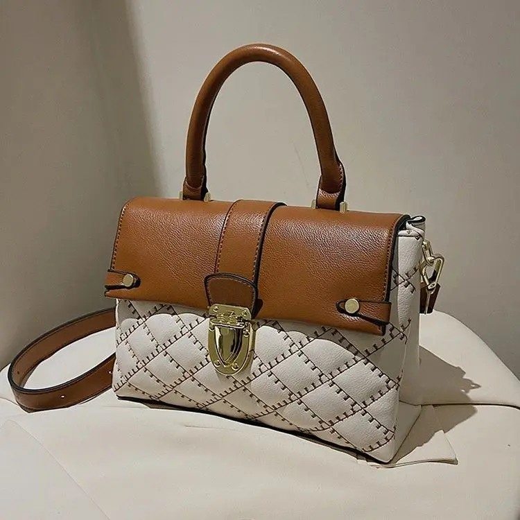 High Quality Fashion Lady Tote with Pearls Bulk Shoulder Handbag Korea Bags Kitty Casual PU Leather Tote Istanbul for Women