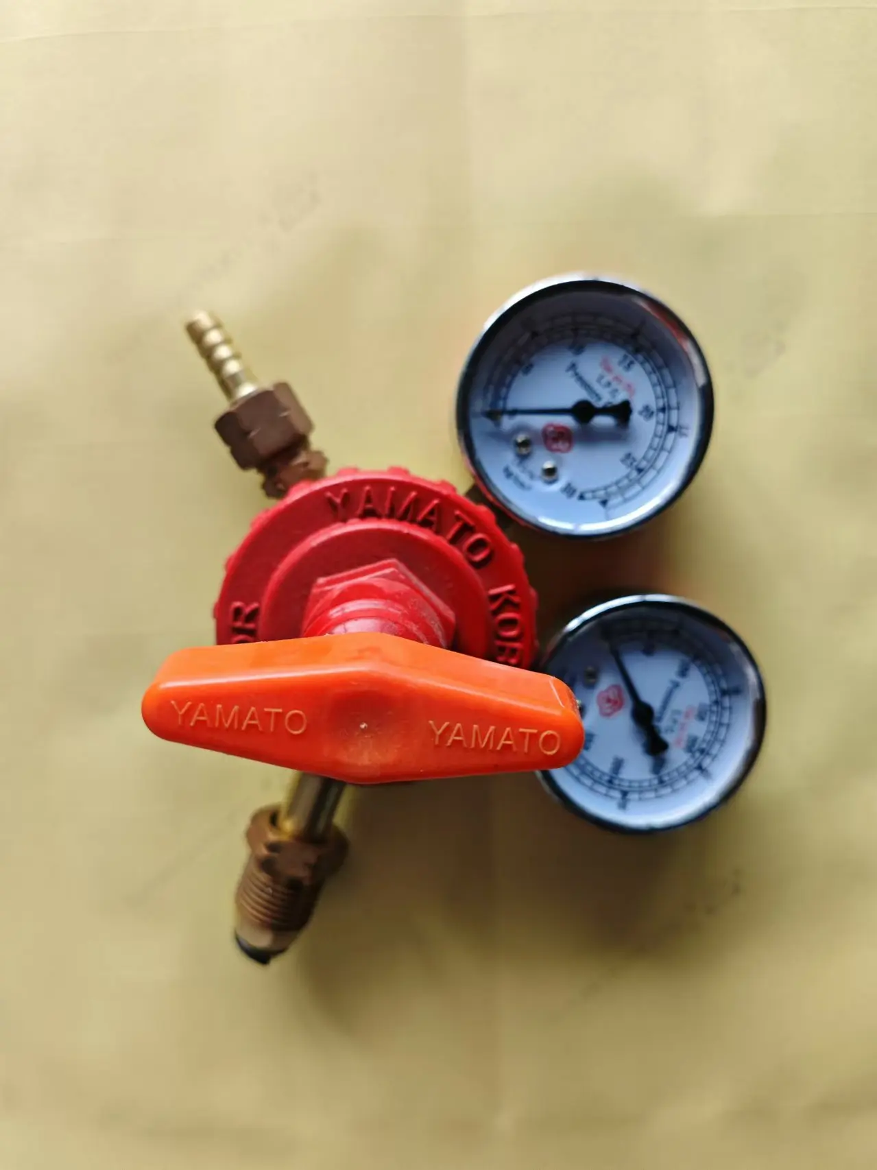 Nitrogen Gas Regulator 0-600 PSIG Pressure Charge