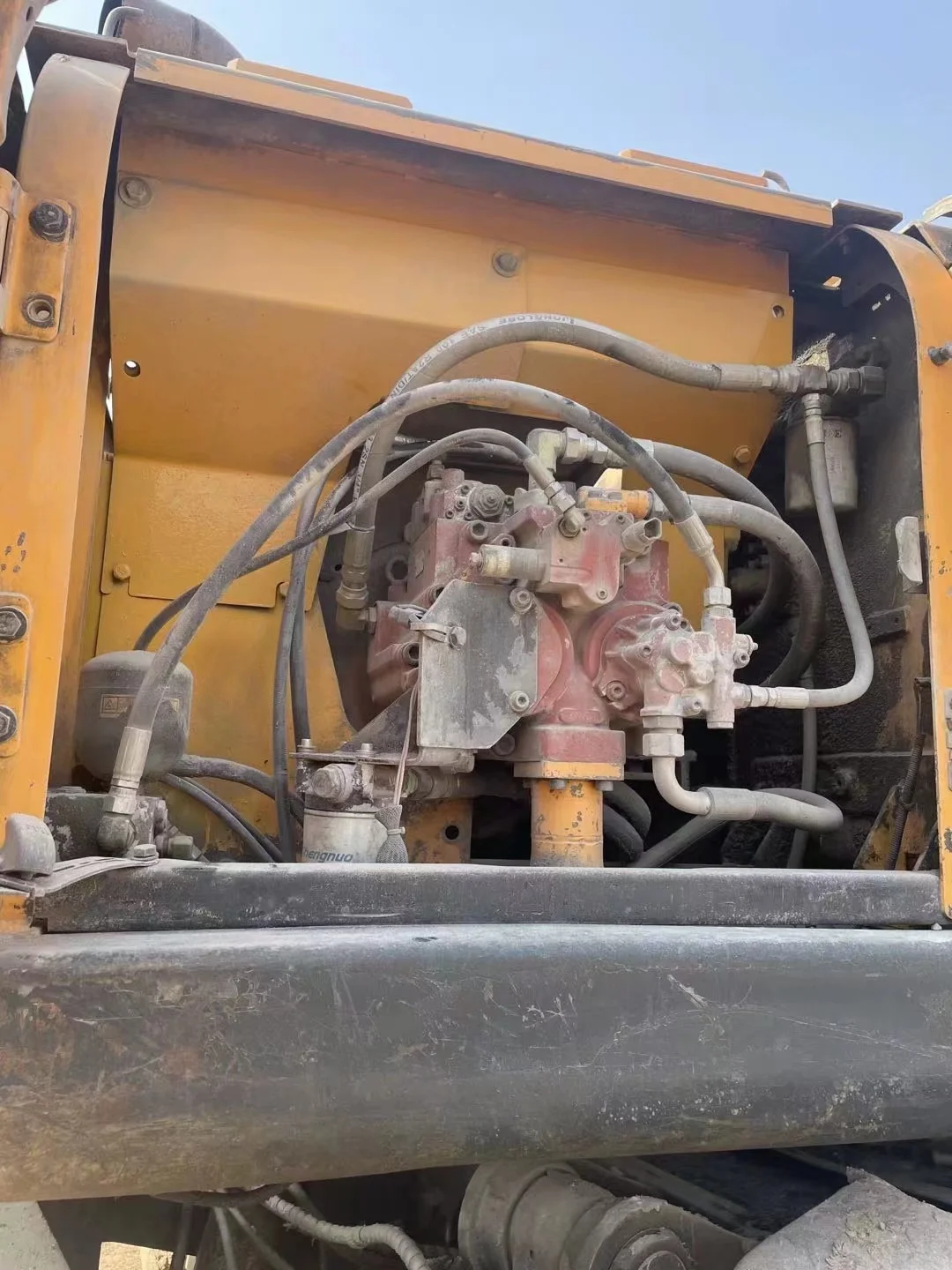 Used Excavator South Korea HYUNDAI 210W-7 210w -9 Wheel Excavator Hyundai 21t with Good condition