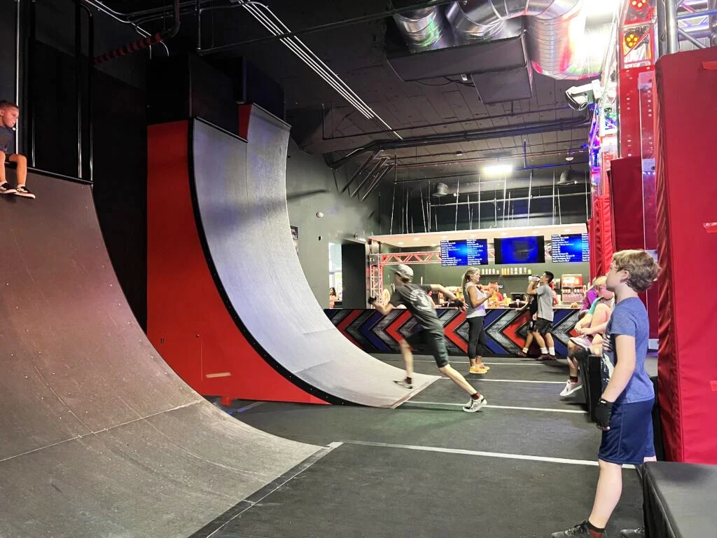 Portable diy adventure park american  ninja warrior playground challenge course outdoor equipment