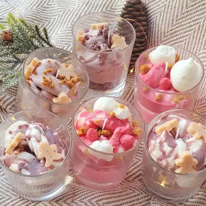Handmade creative drinks Candle glass Ice cream scented candle Strawberry chocolate dessert cupcake