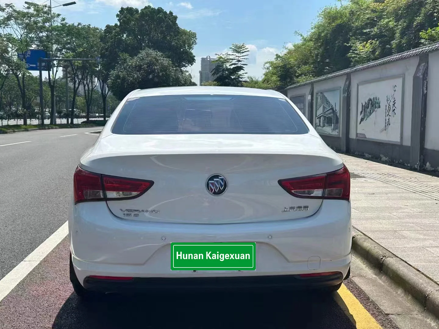 Wholesale 2019 Buick Verano 4door 5seat Sedan Ussed Cars 220t Dual Clutch Luxury Edition Second Hand Gasoline Cars