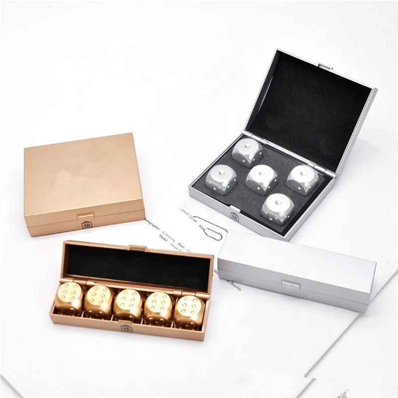 Custom Logo Solid Metal Dice 5pcs/Set for KTV Chess Bar Supplies Board Game Dice