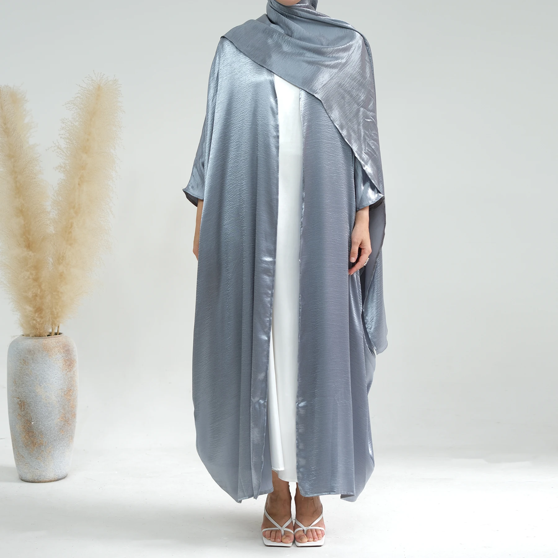 Loriya islamic clothing Women Cardigan Kimono Abaya Dubai Modest Dresses Hijab Dress 2pc set Butterfly Satin Front Open Abaya
