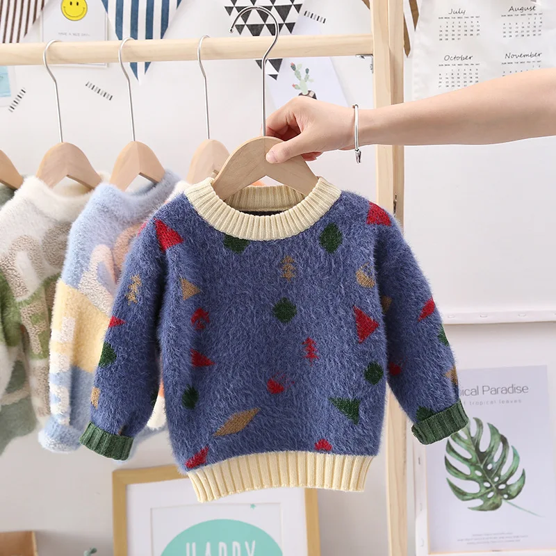 Детские свитера с толстыми и пушистыми рисунками