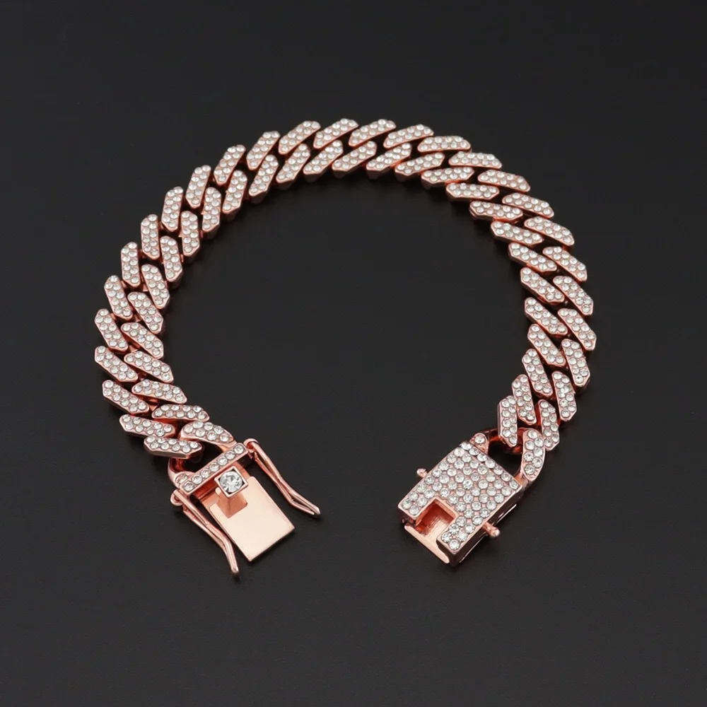 Amazon Hot Selling 4Pcs Ladies Cuban Watch Bracelet Set For Ceremony Pink Butterfly American Diamond Necklace Quartz Watches Set