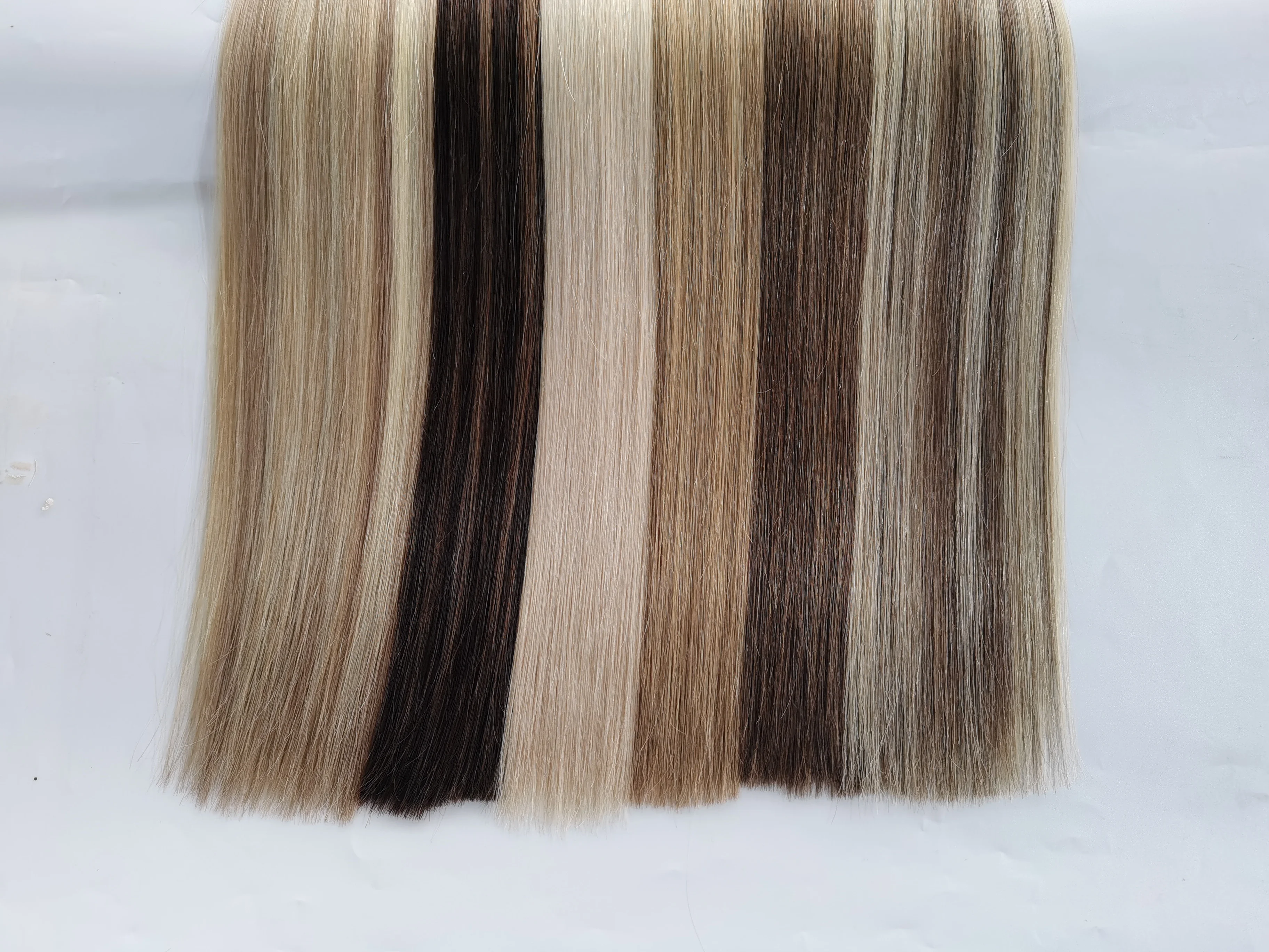 YADING Wholesale European Russian Luxury Remy Virgin Human Tape In Hair Extensions