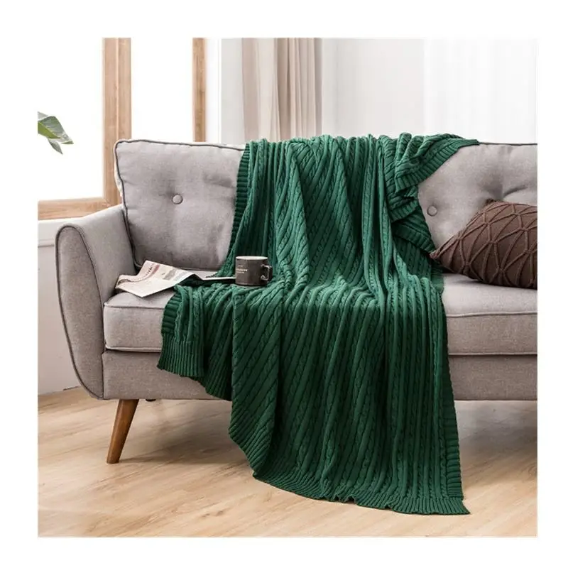 2023 High Quality Hot Cheap Knitted Throw Blankets Polyester Sofa Blanket For Bed Super Soft