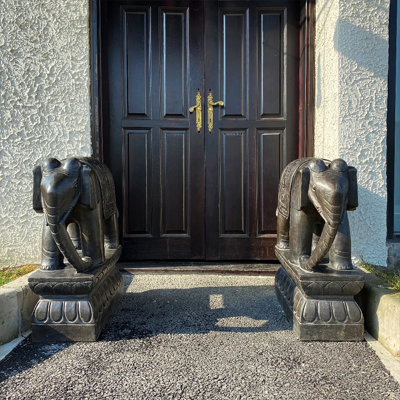 
Bluestone carving stone elephant lucky elephant home garden entrance decoration, a pair 