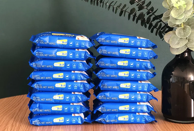 
OEM 80pcs cleaning pet wet wipes cleaning pet ear hand and eye 