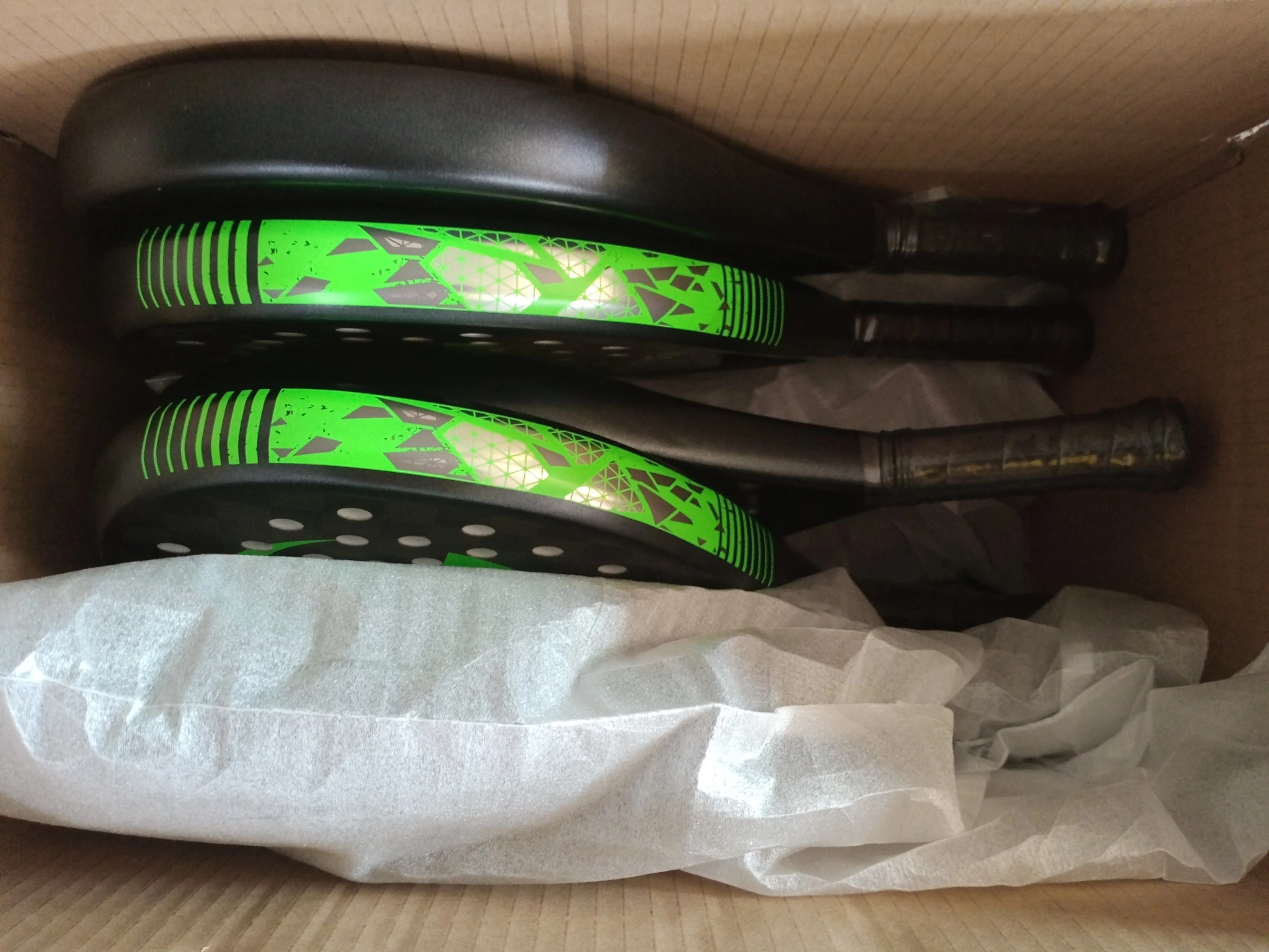 Китайский профессиональный производитель высококачественных углеродных пар 3k/12k/18k