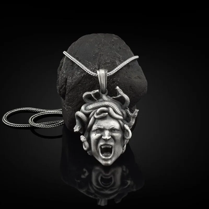Blues OEM wholesale hip-hop medusa pendant necklace The Greek Myth Of The Snake Hair medusa  jewelry for men women gift