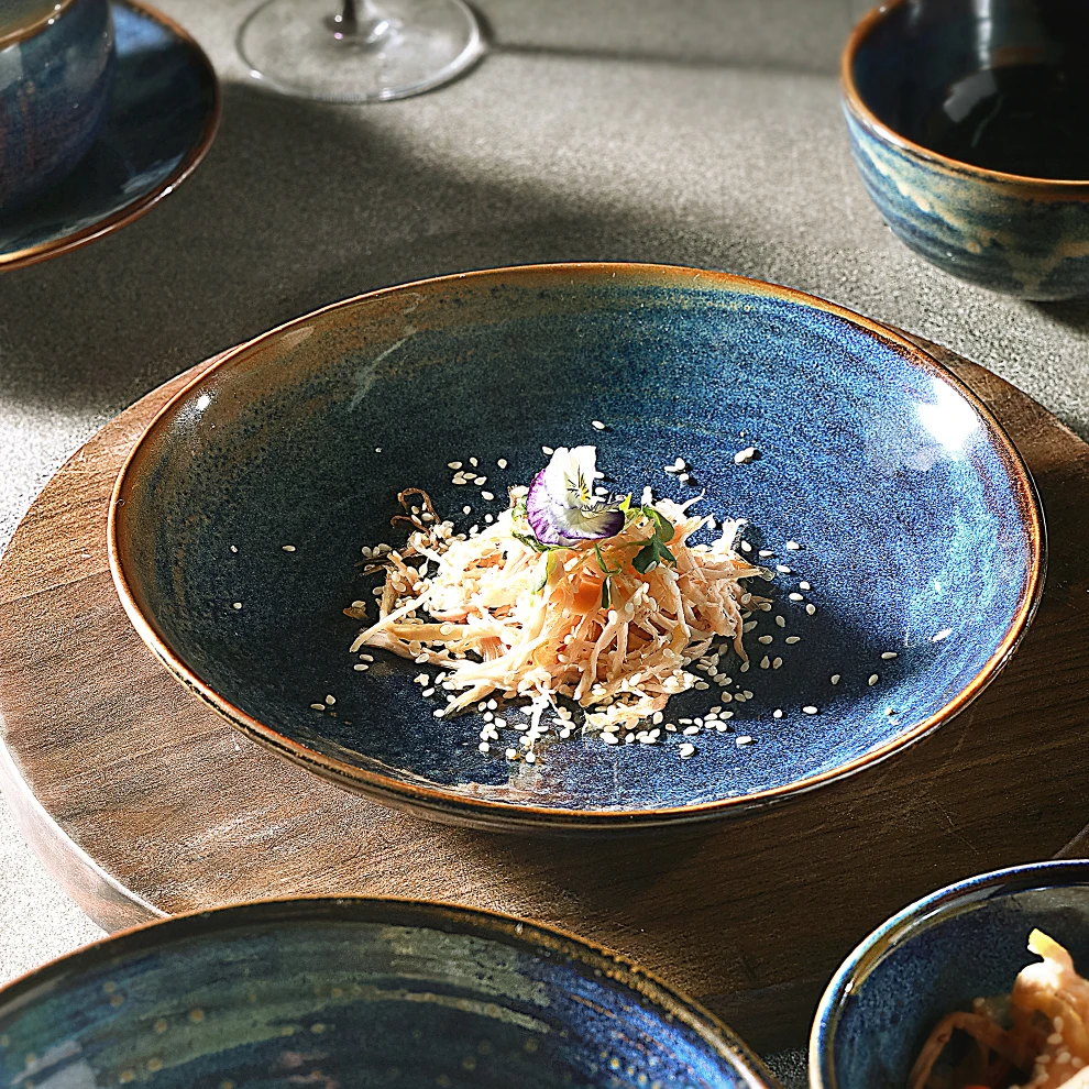 Керамическая тарелка для салата Современная посуда дома 8 дюймов глубоко-реактивный синий цвет круглые блюда и тарелки ресторана из скандинавского фарфора