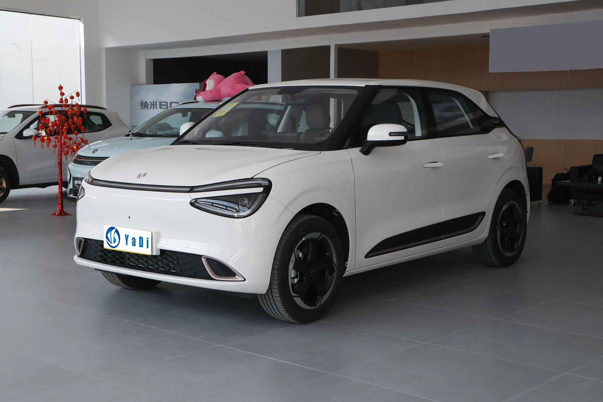 Wholesale China New Mini Car Dongfeng Nano 01 2024 330 430km Lite Air Plus Max Dongfeng Nammi 01 Electric Car