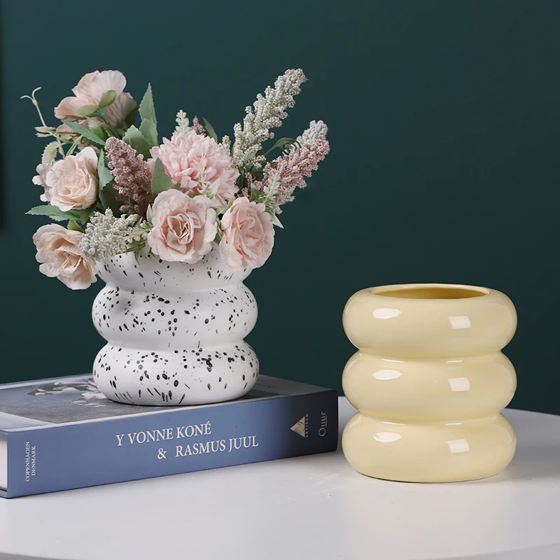 Wholesale indoor gardening decorations Nordic style modern potted container green radish succulent ceramic flower pot