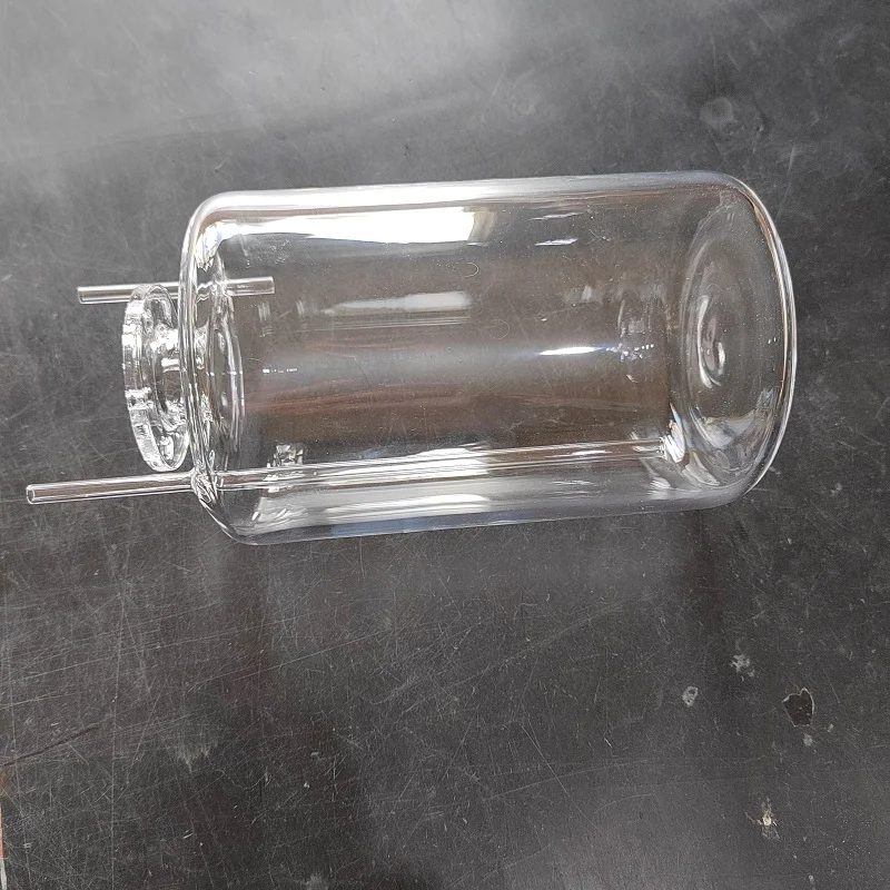 High purity high temperature resistant transparent quartz glass bottle