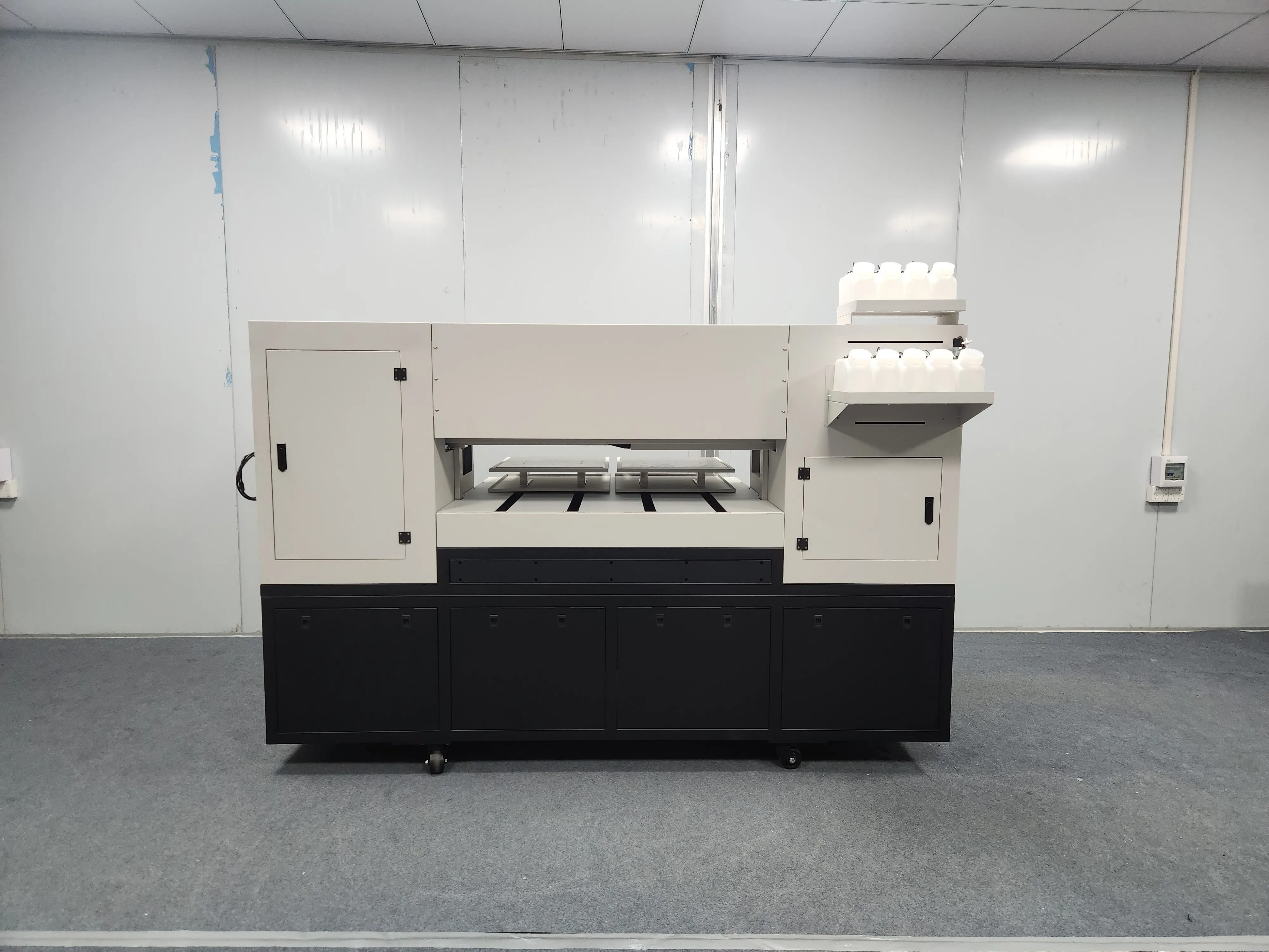 Stable A2 DTG Printer 60cm 40x50cm  Direct to Cotton Polyester 4 Printheads I3200 T-shirt Printer with Good Price