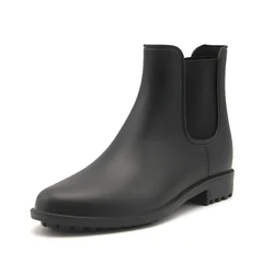 2022 Latest fashionable ladies wellies bottes de pluie ankle chelsea rain boots for women gumboots