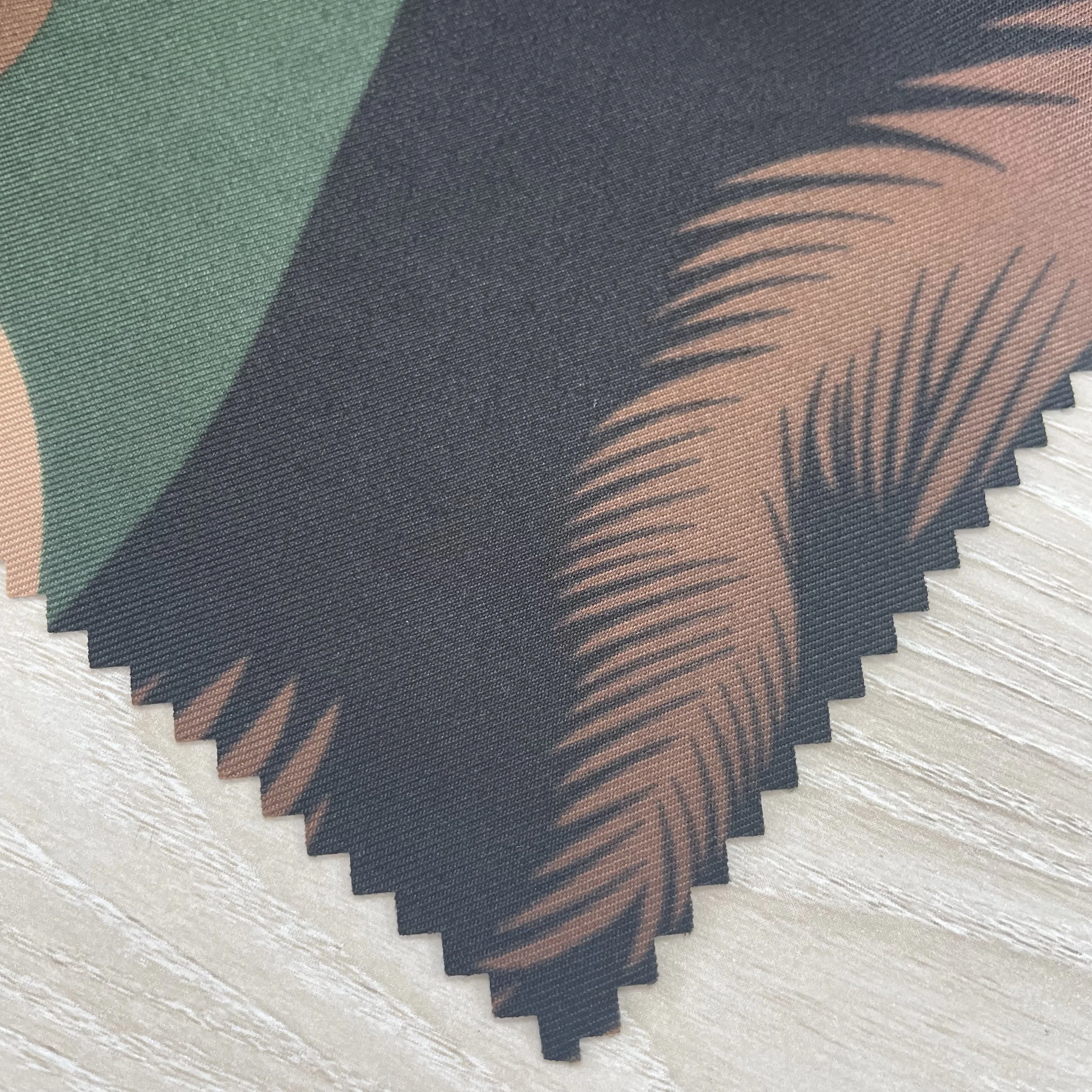 Waterproof 100% Polyester 2/2 Twill Print Pongee And TPU Membrane And Tricot 3 Layers Fabric