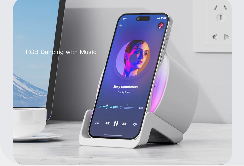 New Design 3 in 1Portable  TF RGB Light Bluetooth Speaker 15W fast  wilress charging station for all smart phone