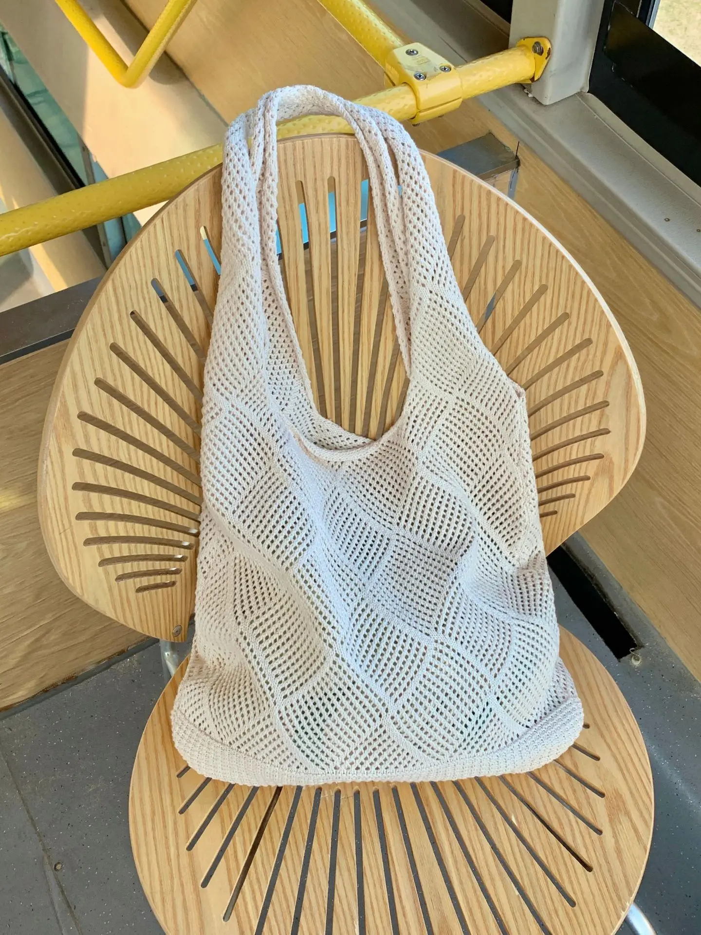 Custom Hot Sale Fashion Summer Beach Bag Mesh Design Shoulder Knitted Crochet Tote Bag for Women