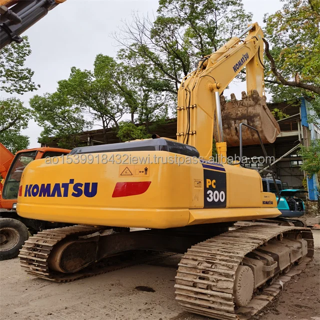 Hot sale Komatsu excavator Used Komatsu PC300-7 excavator for sale at a low price